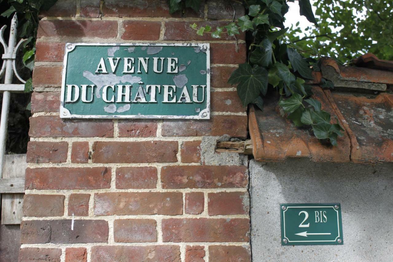 Avenue Du Chateau Saint-Just  Zewnętrze zdjęcie